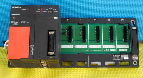 ����ʿ(KEYENCE)PLC